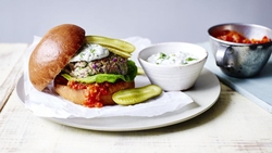 Mary berry lamb burgers with mint mayo recipes - Main course
