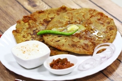 Breads - Aloo paratha recipe in marathi by madhura